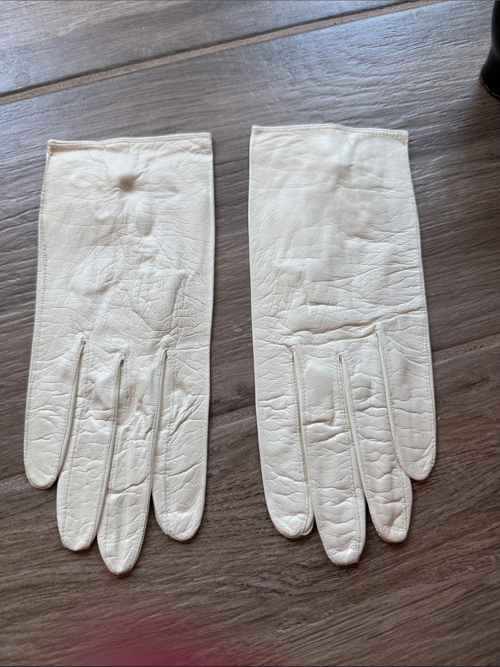 Vintage leather gloves made in West Germany